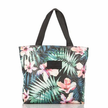 The Day Tripper: Your Go-To Travel Tote